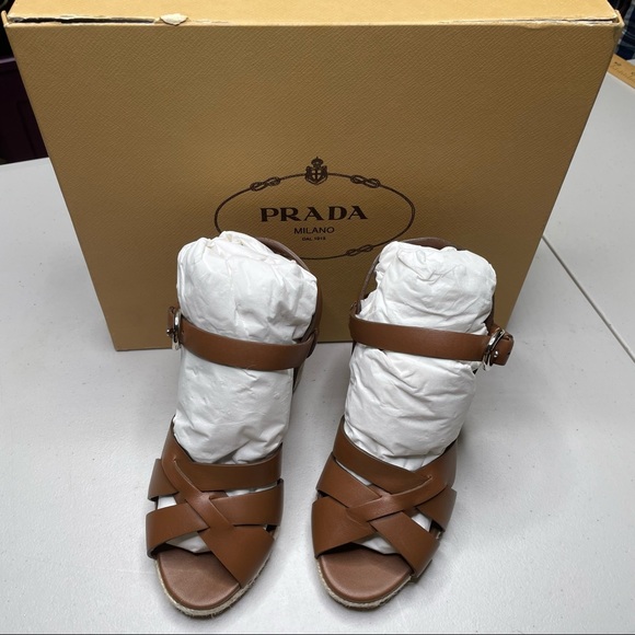 New Prada wedge Size 36 - Picture 11 of 16